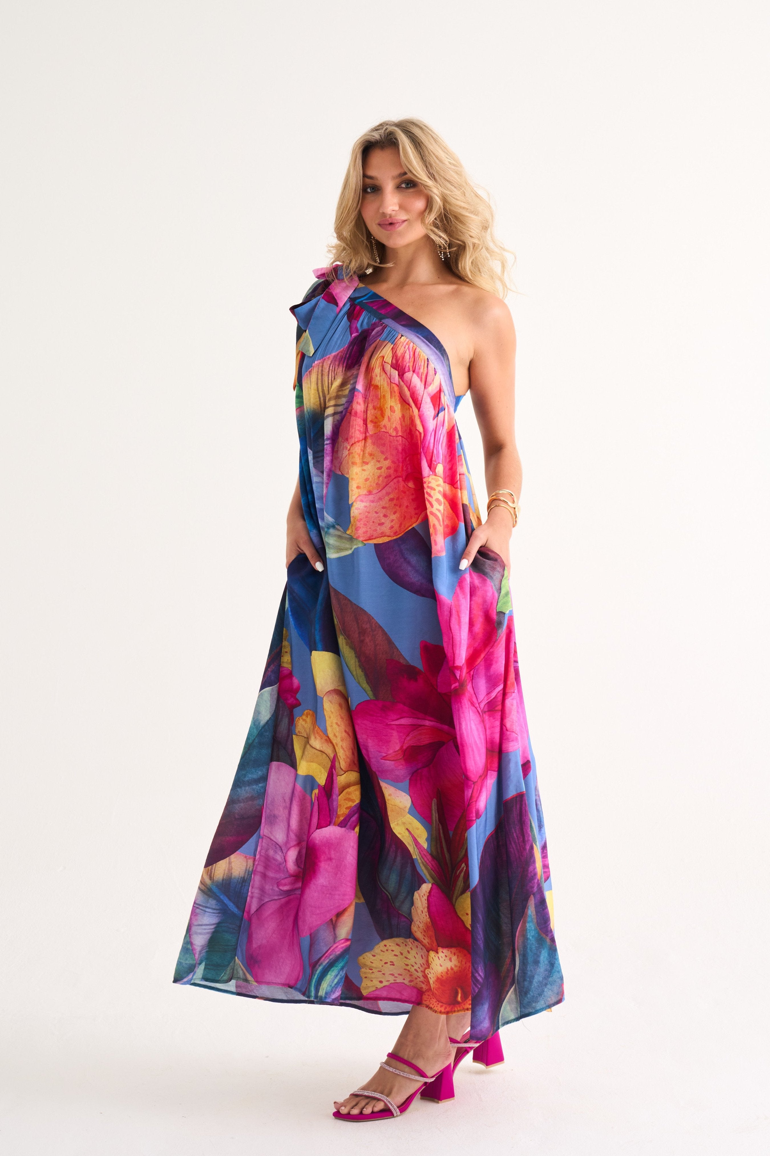 Abby One Shoulder Trapeze Maxi Dress