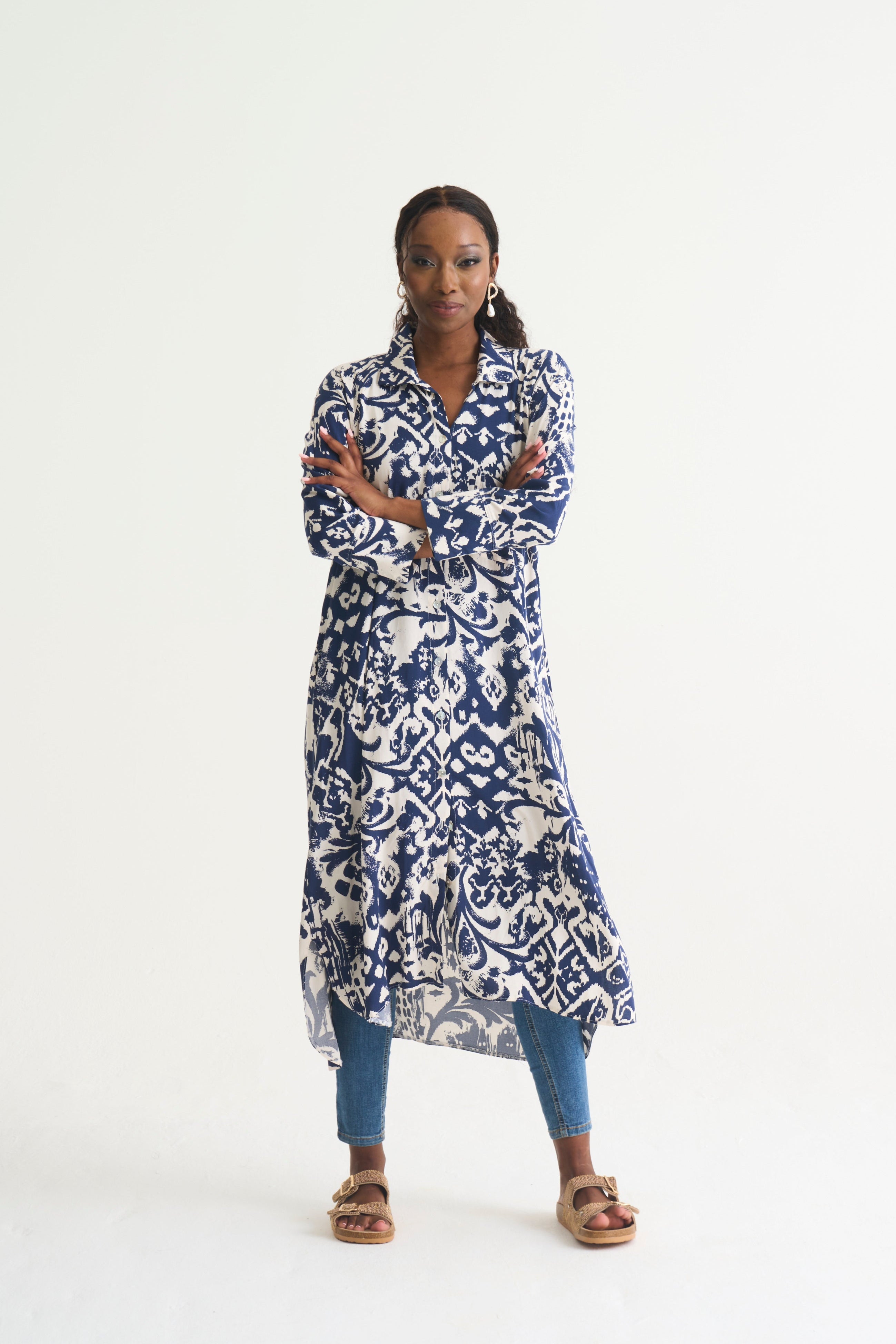 Navy Print Misty Shirt Dress – Famous Easy-Wearing Style with Pockets