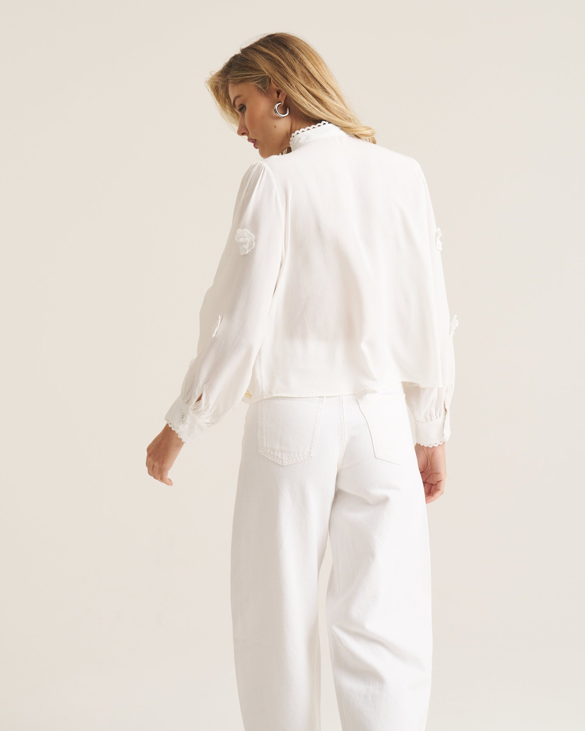 3D Floral Applique Trim Blouse - White