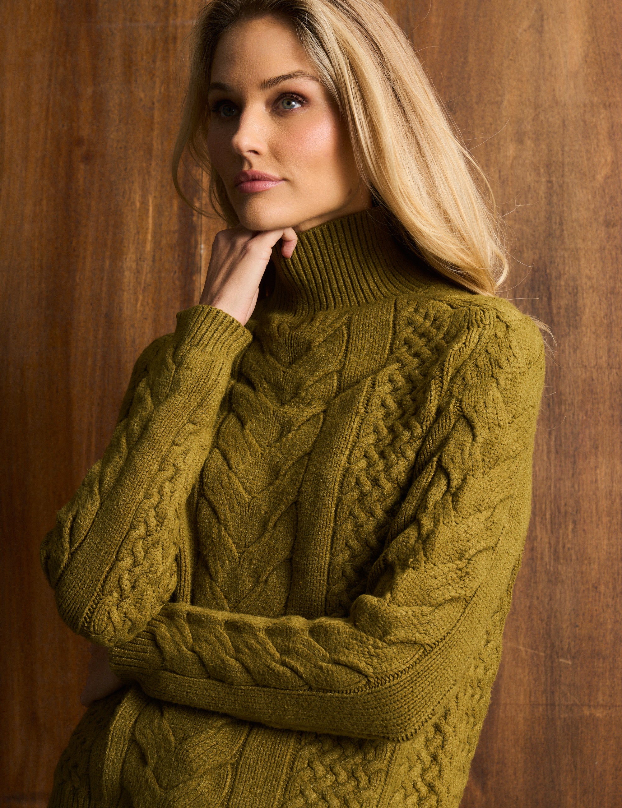 Kokonova_StudioWinter_April20262770.jpg