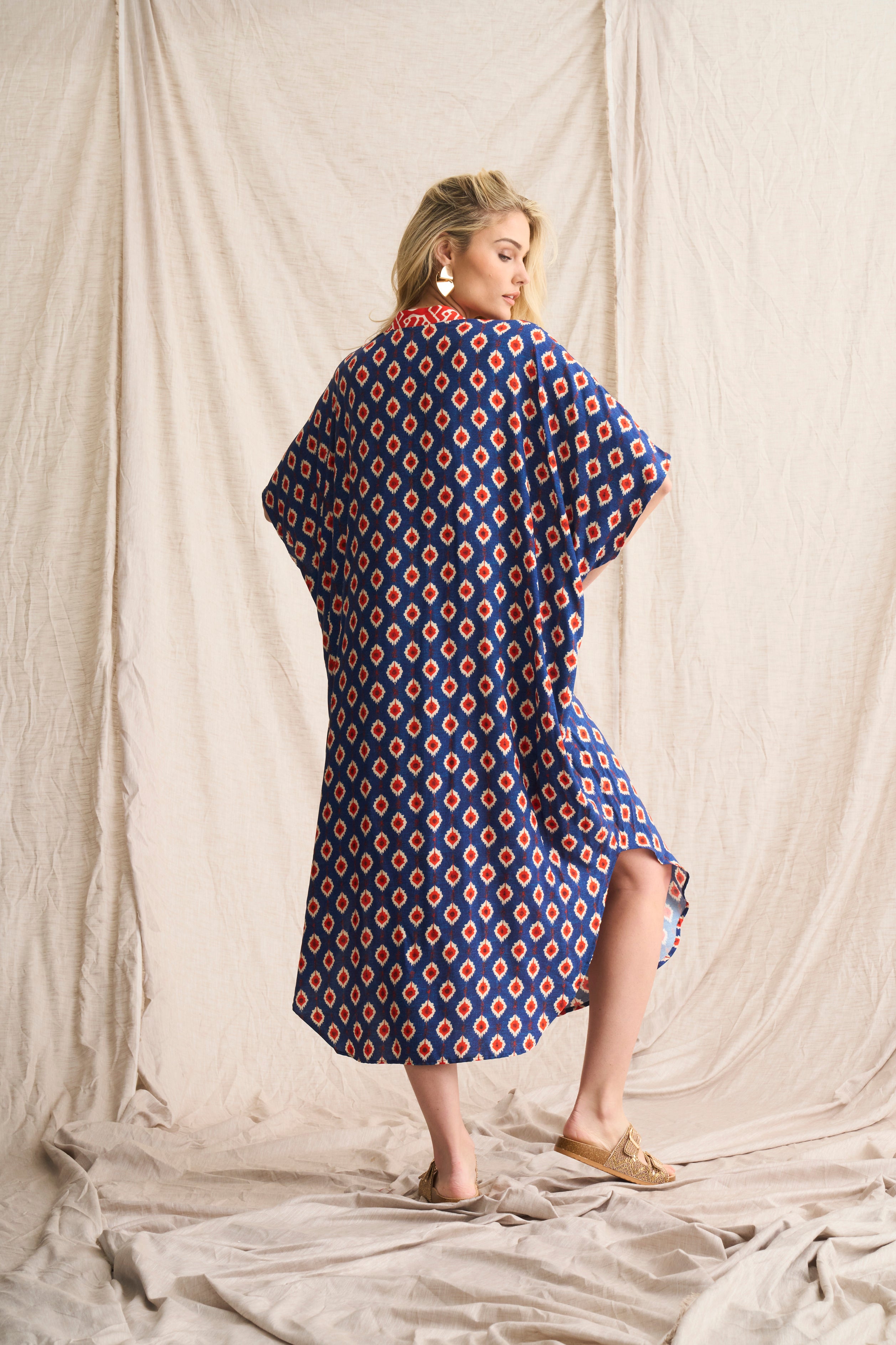 Kelly Kaftan – Effortless & Elegant Summer Wear