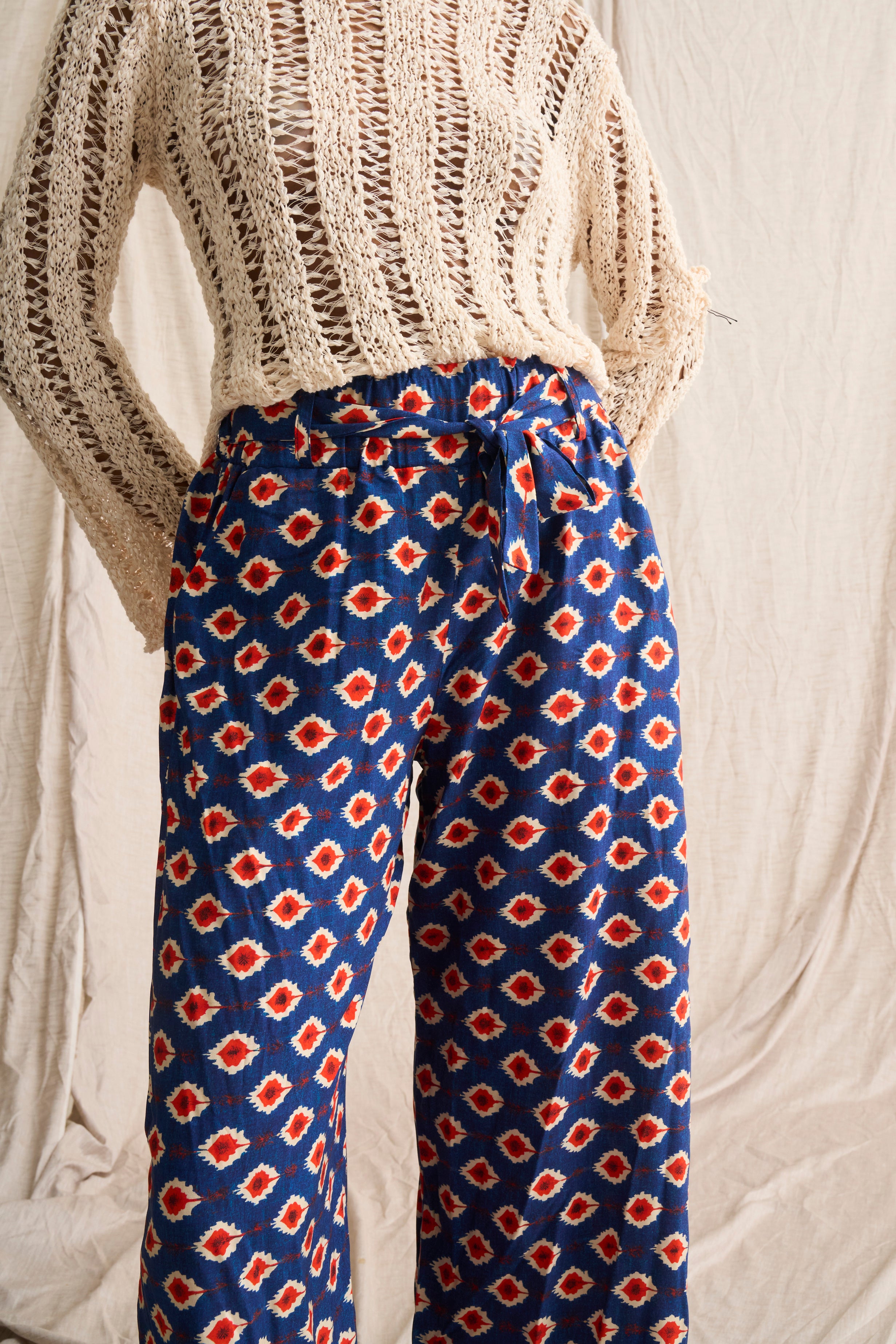 Ikat Paperbag Pants – Trendy & Comfortable High-Waist Trousers