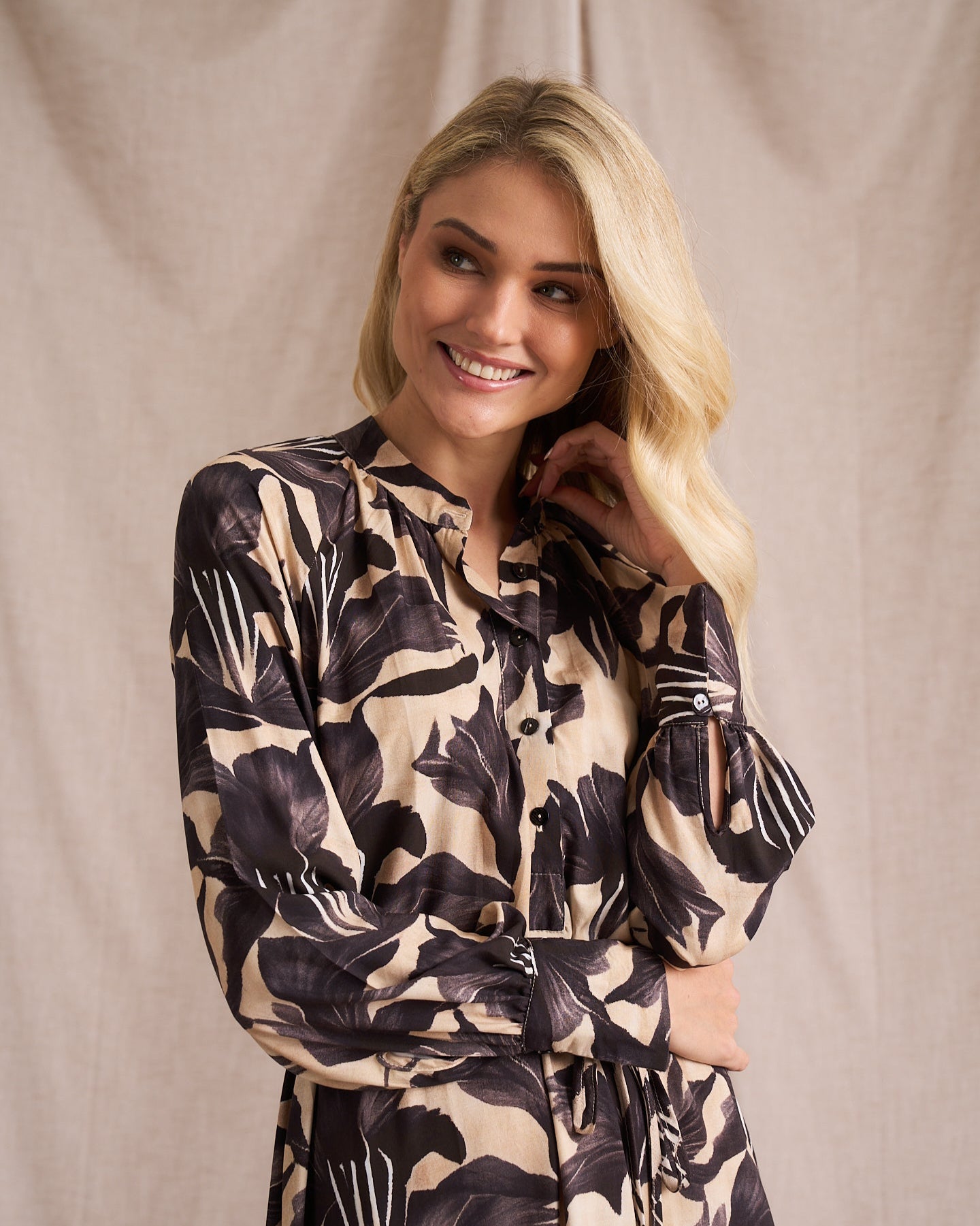 Mia Tunic In Canna Lilli