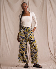 Paperbag Detail Pants Chatruese Print