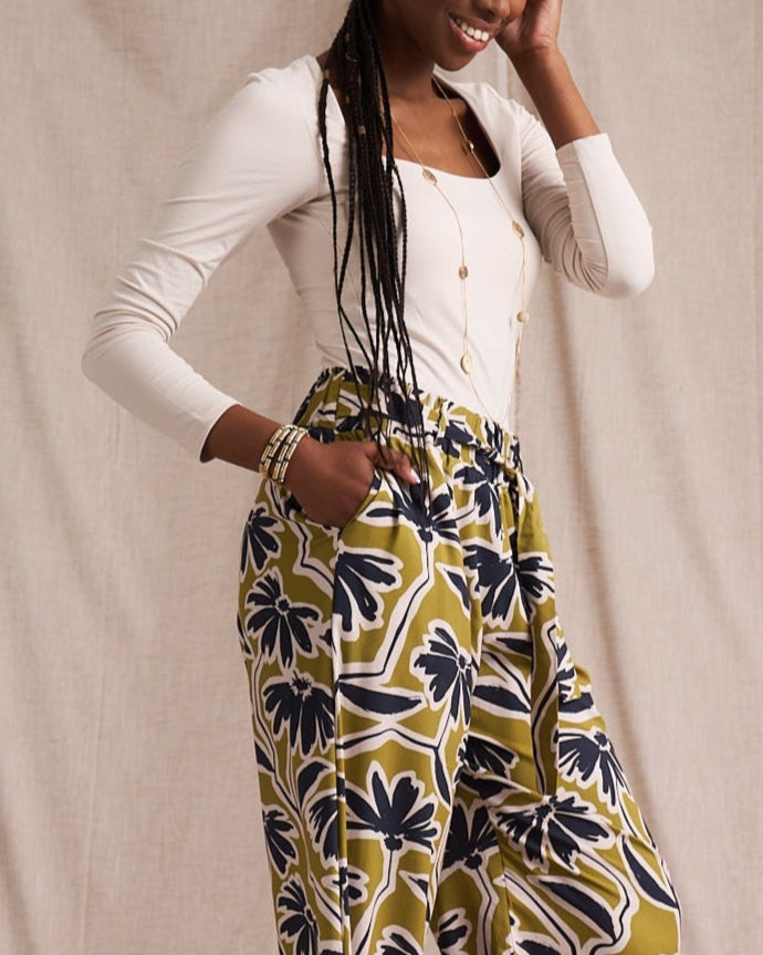 Paperbag Detail Pants Chatruese Print