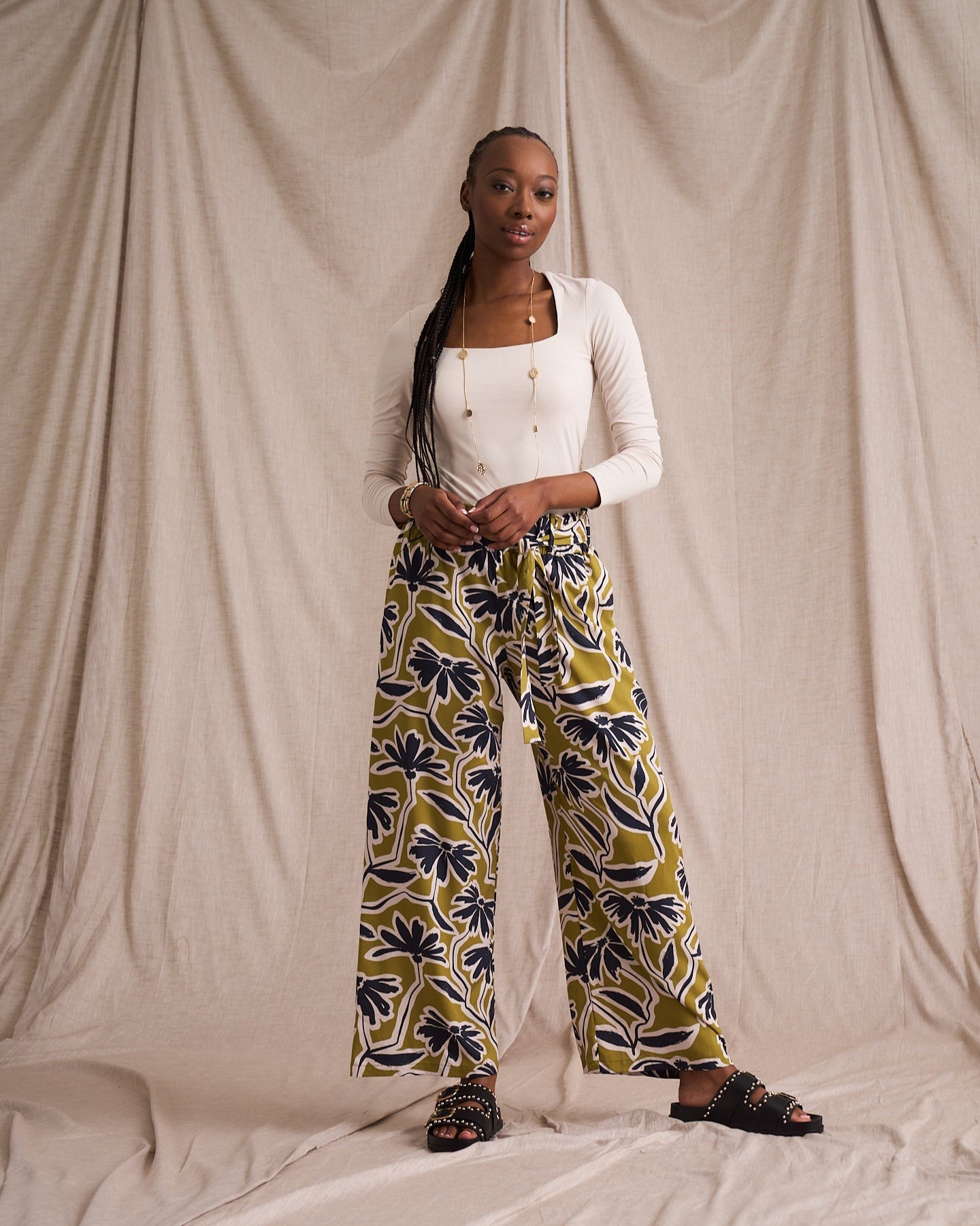 Paperbag Detail Pants Chatruese Print