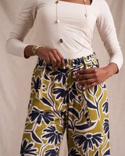 Paperbag Detail Pants Chatruese Print