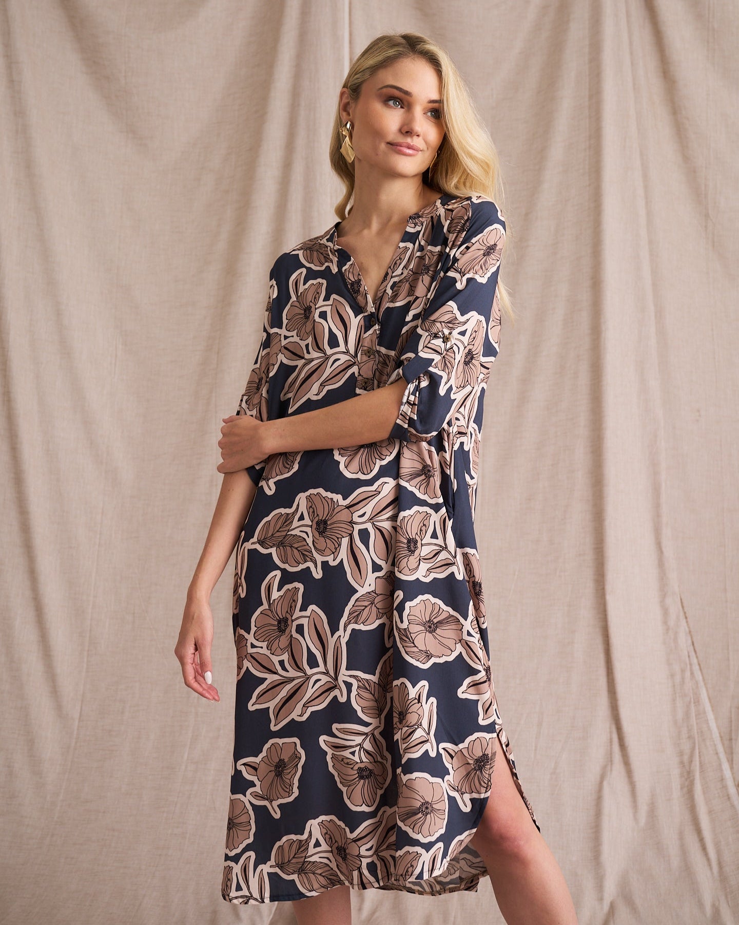 Carin Tunic Fine Line Art