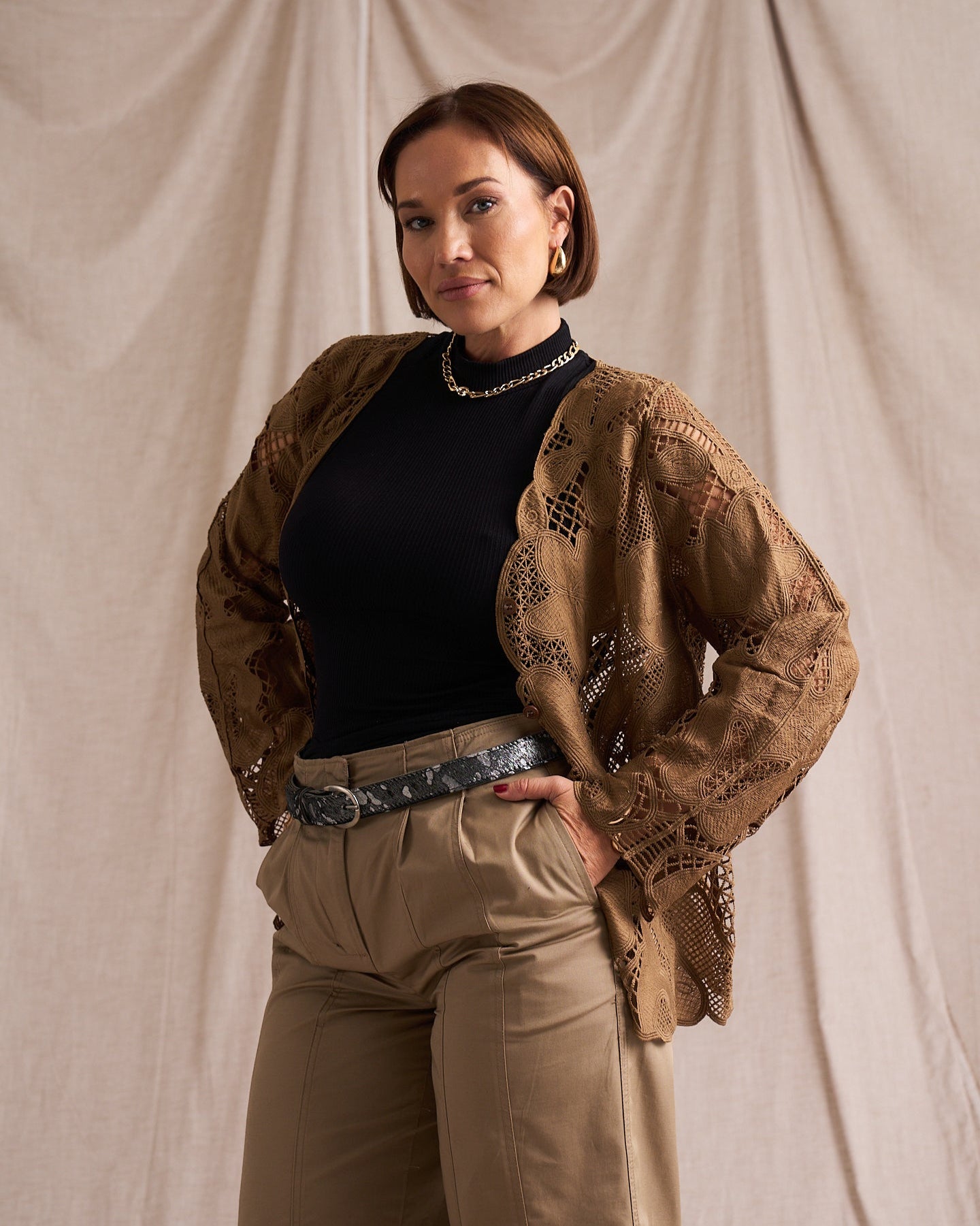 Applique Crochet Jacket  (CURVE)