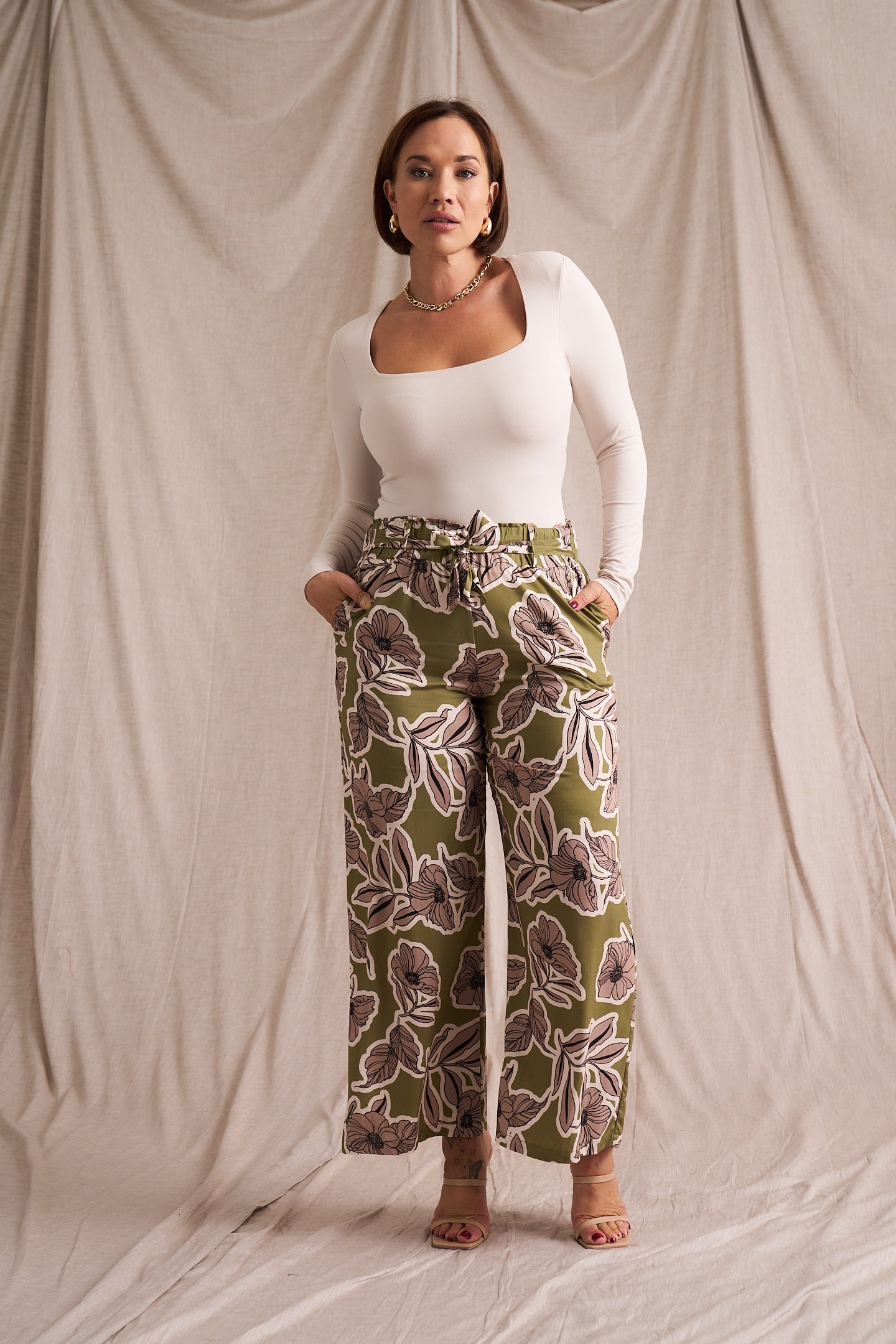 Paperbag Detail Pants Pesto Fine Line Print