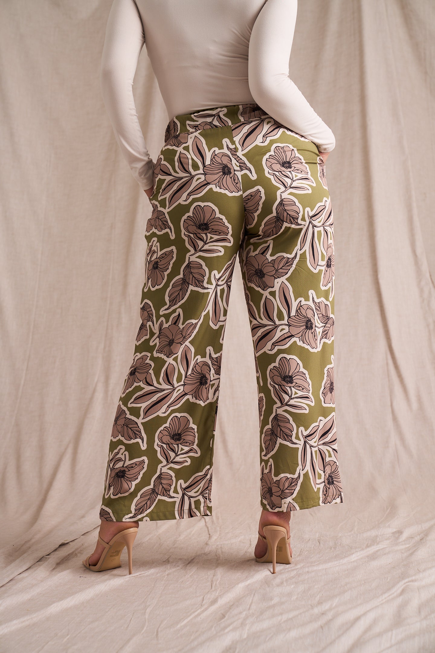 Paperbag Detail Pants Pesto Fine Line Print