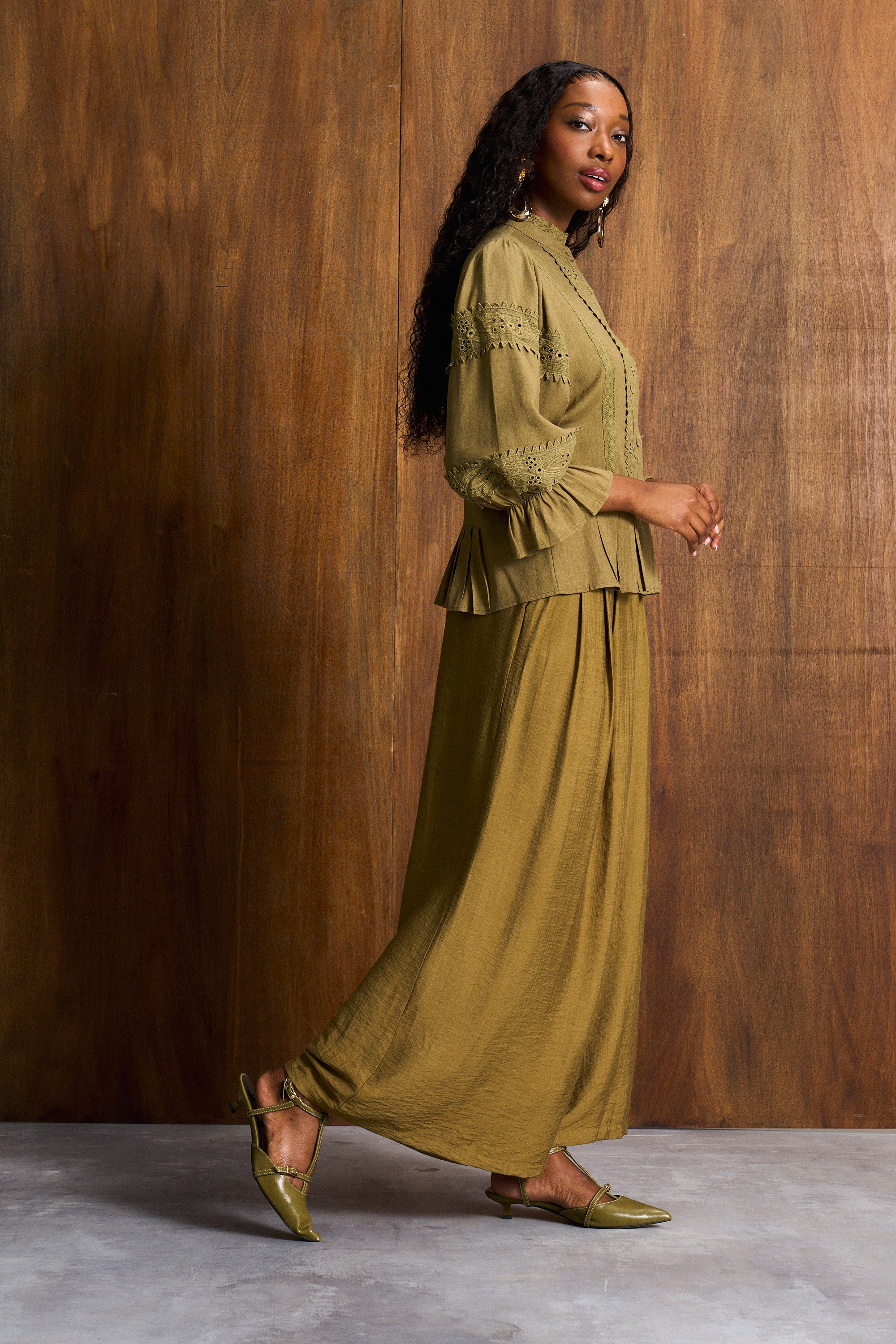 Linen Trim Blouse In Khaki