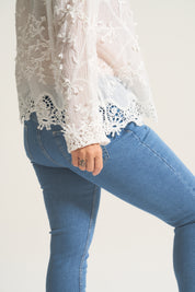 Vine Cotton Blouse In White