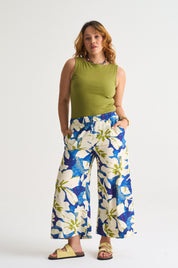 Wide Leg Crop Pant In Abstract Print